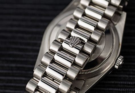 rolex deployment clasp adjust size|rolex datejust hidden clasp.